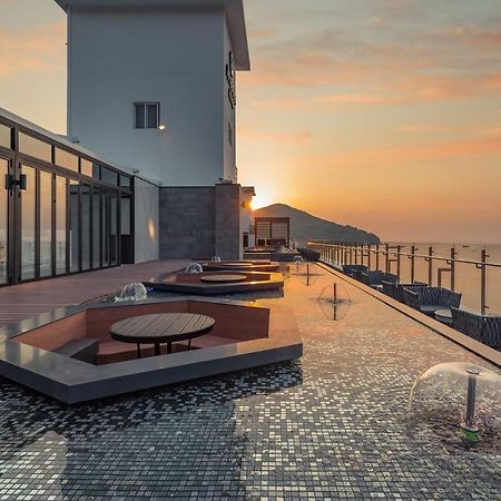 Stubborn Hotel جيوجي المظهر الخارجي الصورة